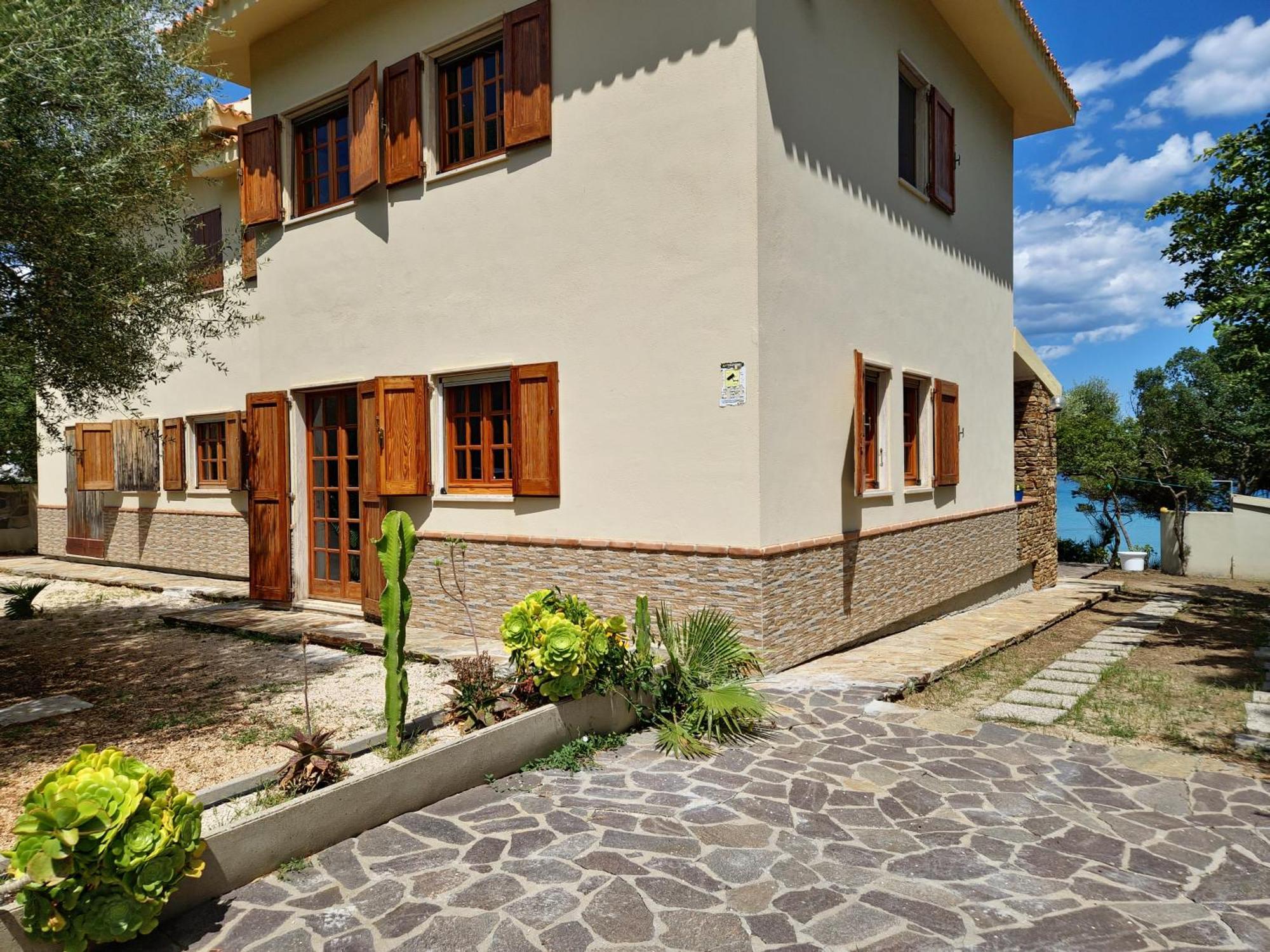 Villa Papiyon - Accesso Privato Alla Spiaggia Cala Liberotto Kültér fotó