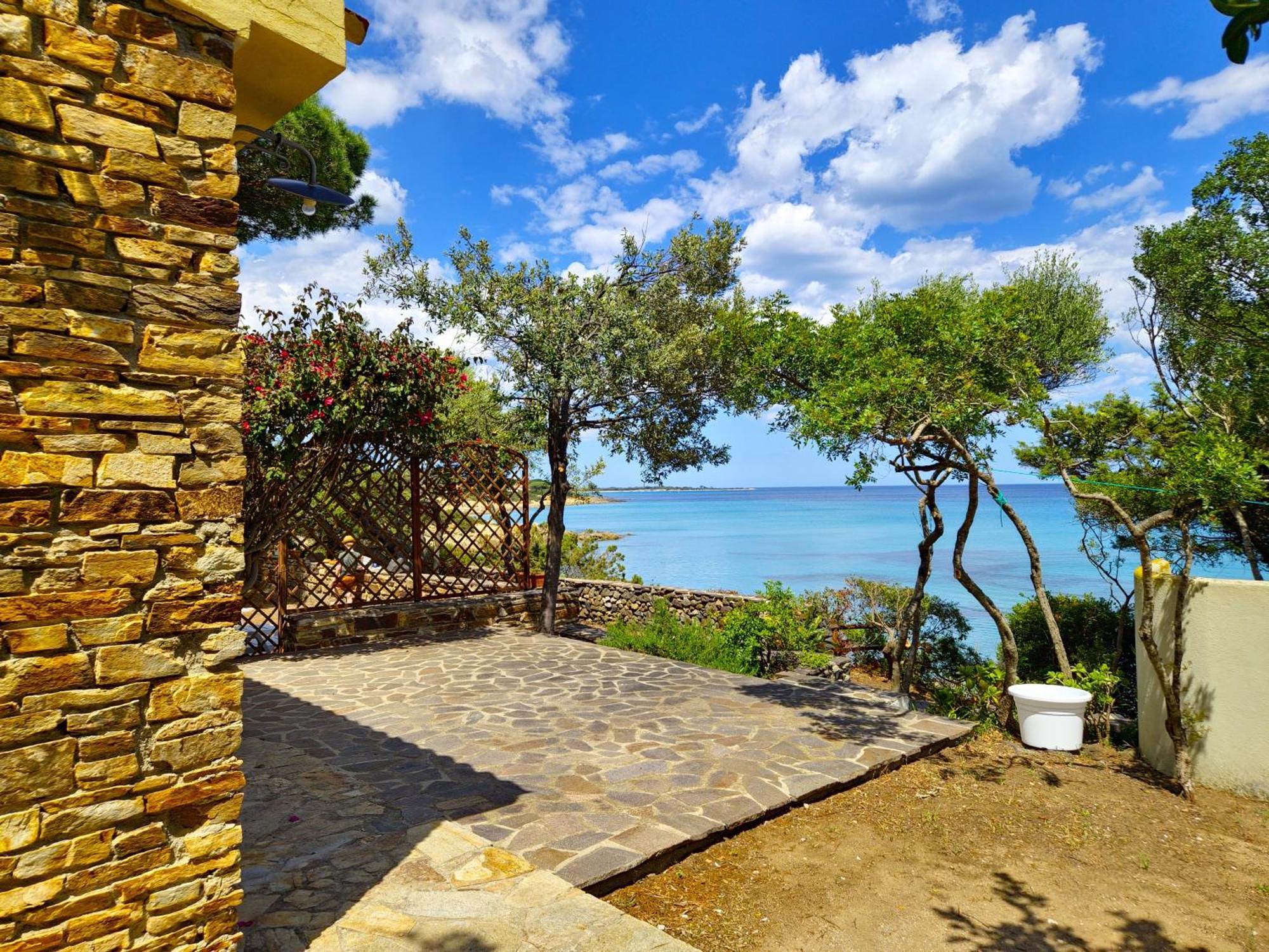 Villa Papiyon - Accesso Privato Alla Spiaggia Cala Liberotto Kültér fotó